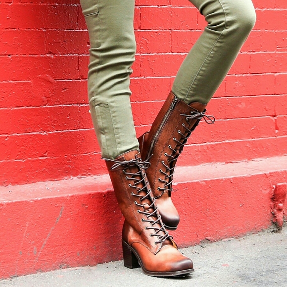frye kendall lace up